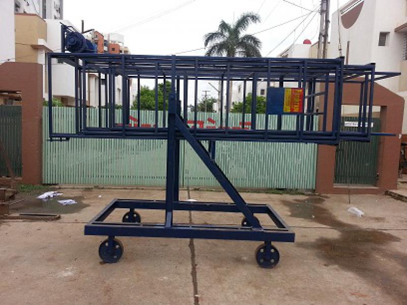 Image 2 - Gairbox Lader